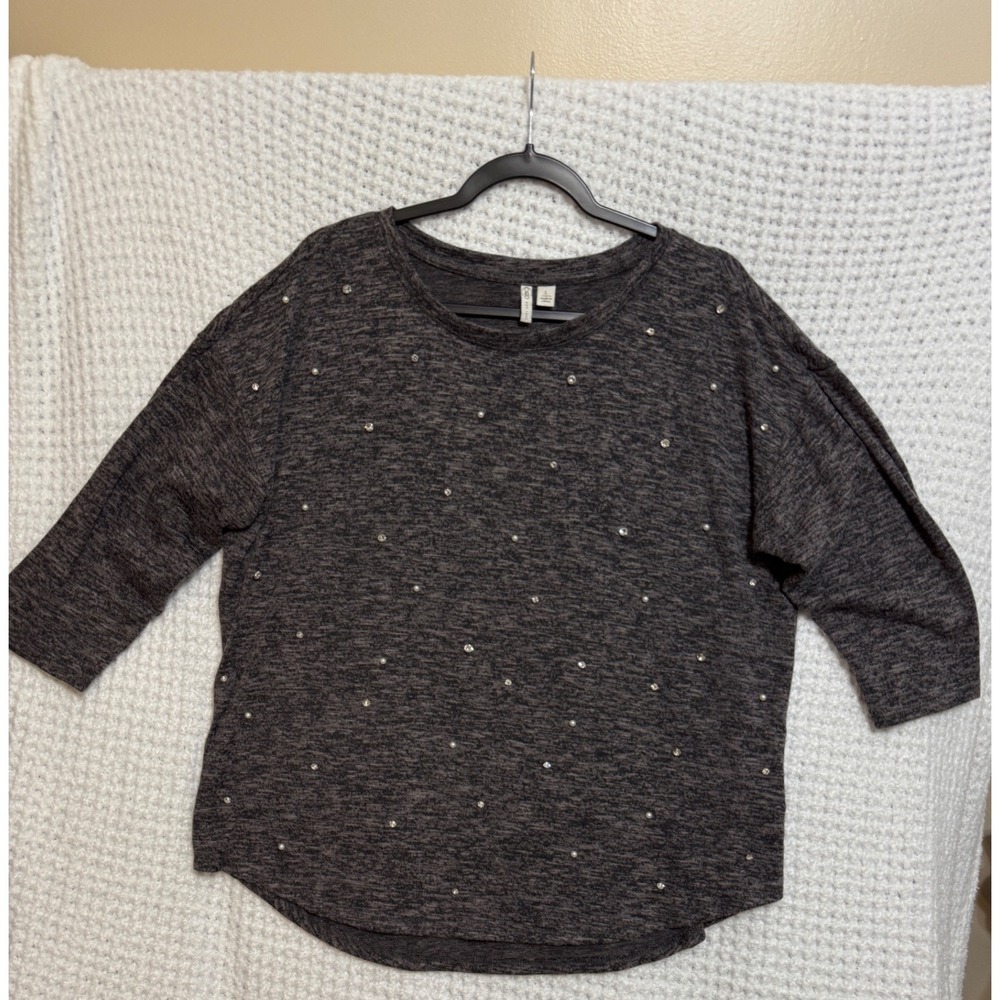 Cato Women's Gray Heathered 3/4 Sleeve Top with Rhinestone Embellishments Size L